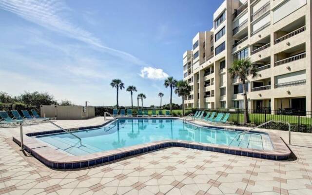 C123-amelia-surf-and-racquet - 1303311