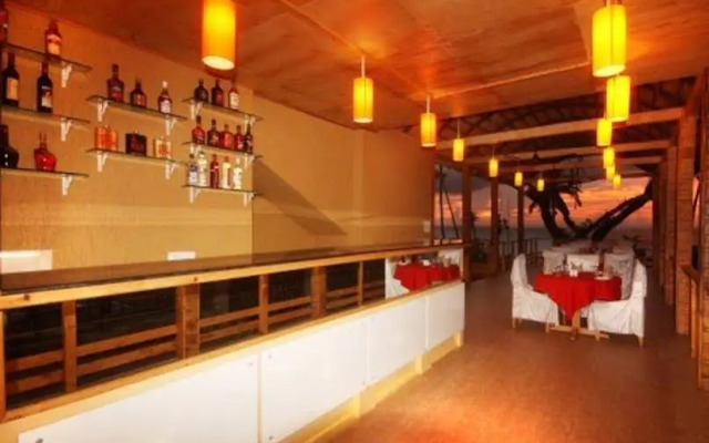 Aryans Hotel
