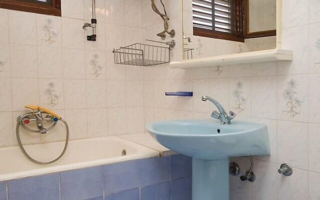 Beautiful Apartment in Kanica With 2 Bedrooms and Wifi