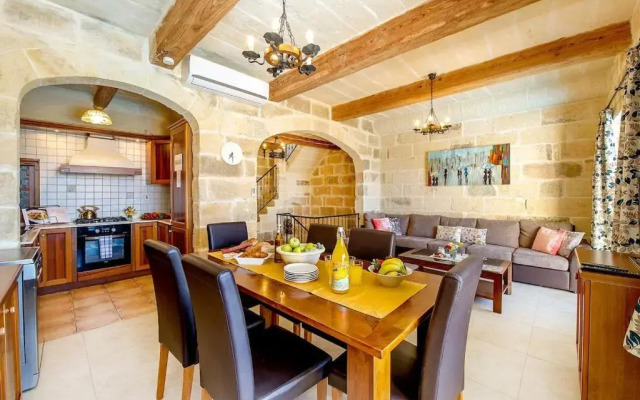 Ta Rena Holiday Home