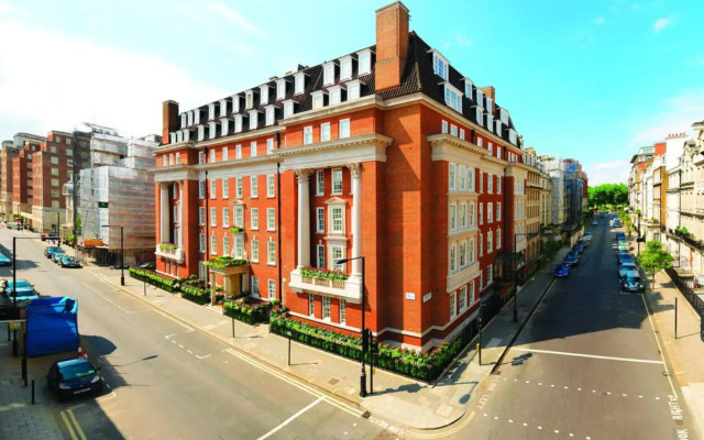 47 Park Street - Grand Residences by Marriott