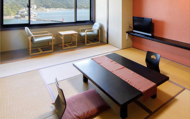 Hagi Kanko Hotel – Guest Rooms – Hagi