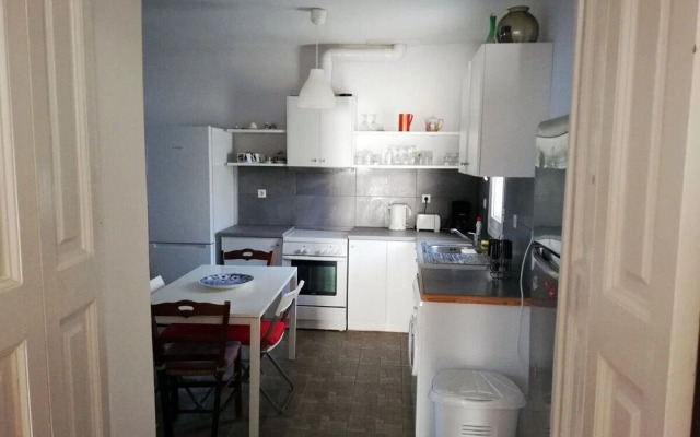 Costa Vasia Suites & Apartments
