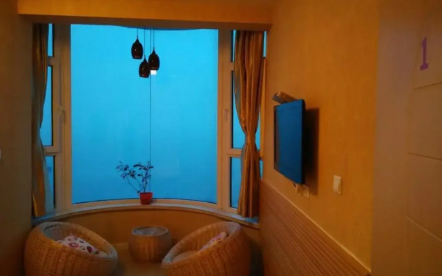 Changdao Xiaoxie Guanjing Apartment
