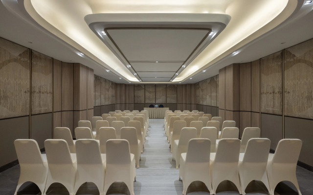 Hotel Santika Premiere Lampung