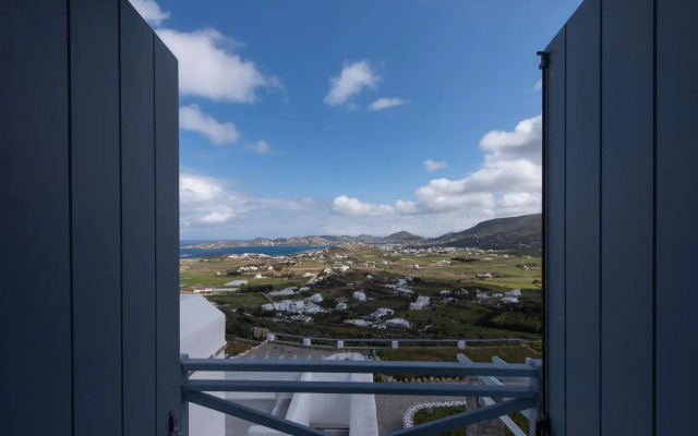 Villa Mira Paros  Luxury Suites