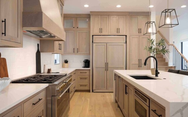 Designer Digs 9 Bedroom Home