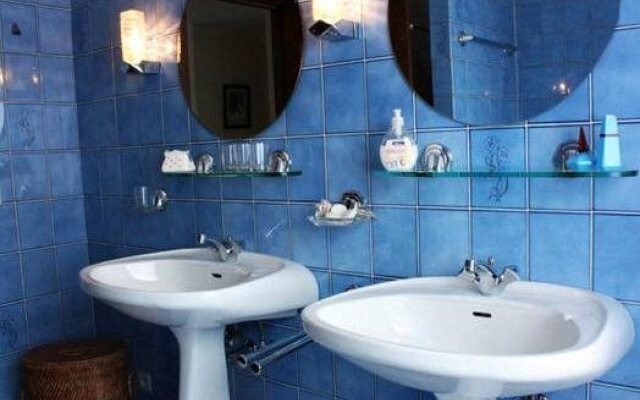 B&B Goudsbloempje
