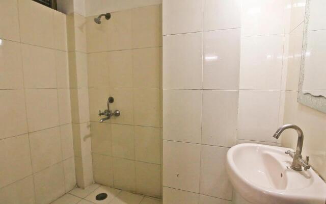 Hotel Saket Regency