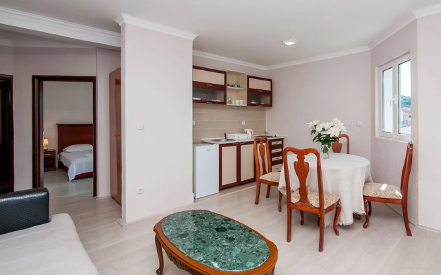 Open Sea Apartments