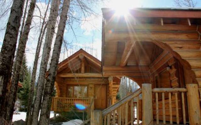 Riverside Resort