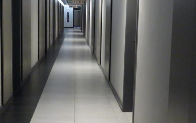 519 Menlyn Maine Trilogy