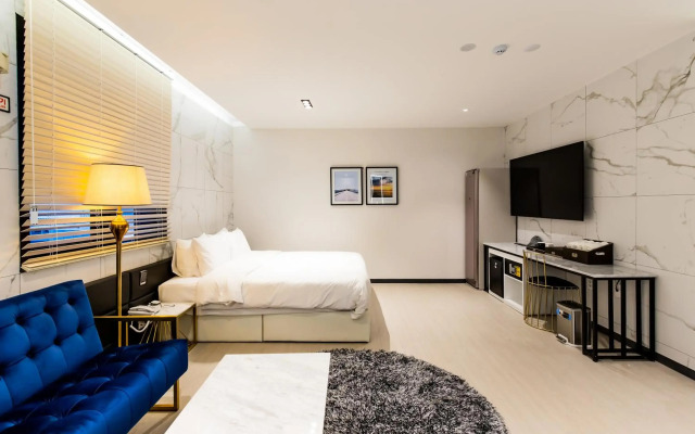 Air Sky Hotel