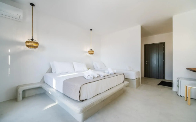 The Amethyst Exclusive Suites Oia