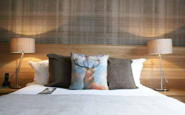 The Glen Mhor Hotel and Uile-bheist Brewery & Distillery