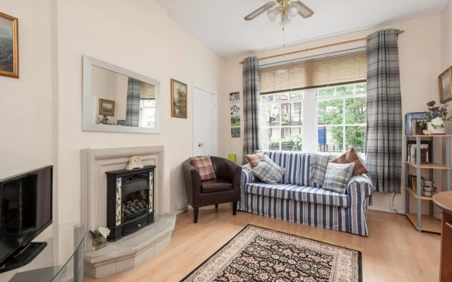 The Portsburgh Square Residence