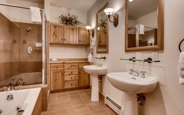 Ski Tip Townhomes 8713