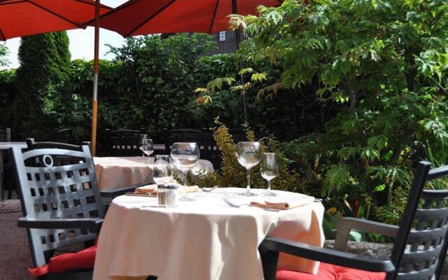 Hôtel-Restaurant A la Chotte