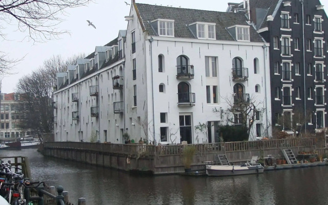 Cityden City Suite Apartments