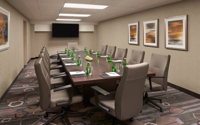 Courtyard by Marriott Oshawa