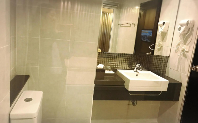 Inn residence serviced suites