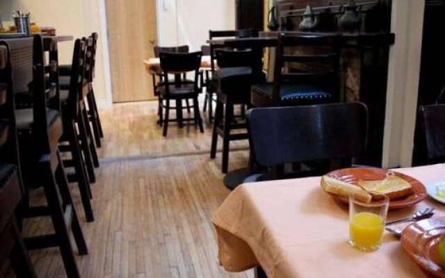 Auberge Bishop - Hostel