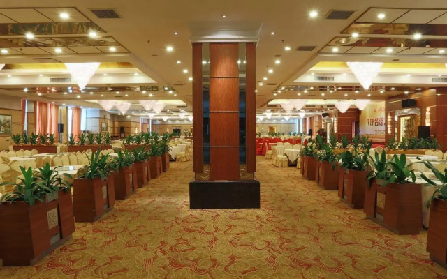 Hua Xia Pearl Hotel