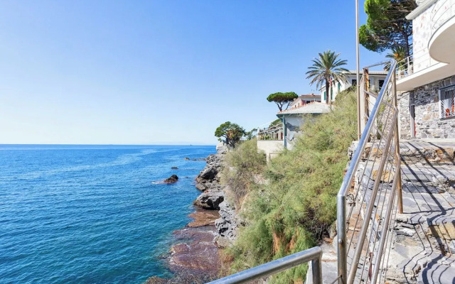 Yellow Suite sul Lungomare di Recco