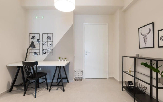 Modern Flat next to the USA Embassy by UPSTREET