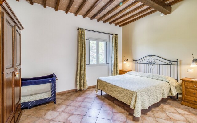 Melagrana Family Apt shared Pool,Volterra