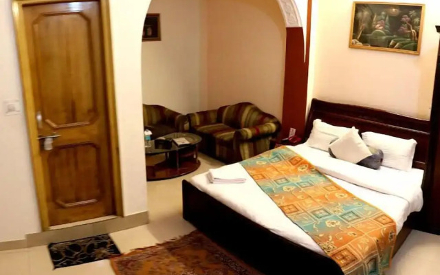 Hotel Vinayak