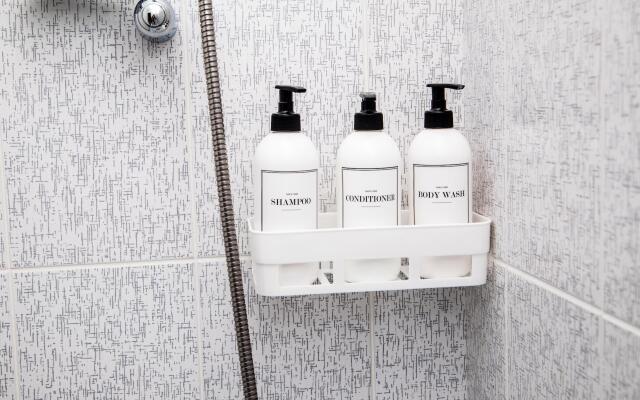 Апартаменты на улице Еремеева 38