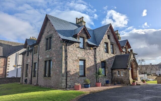 Cambeth Lodge Guesthouse
