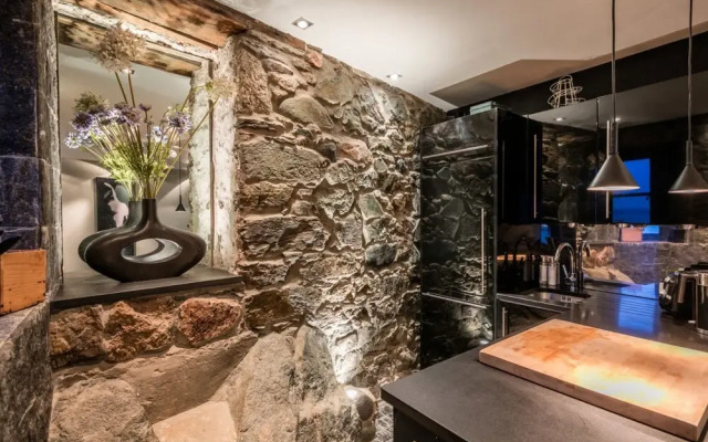 Black Moon - Adults Only