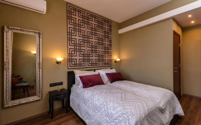 Sofia Dream Apartments - Jazzy Two Bedroom Suite