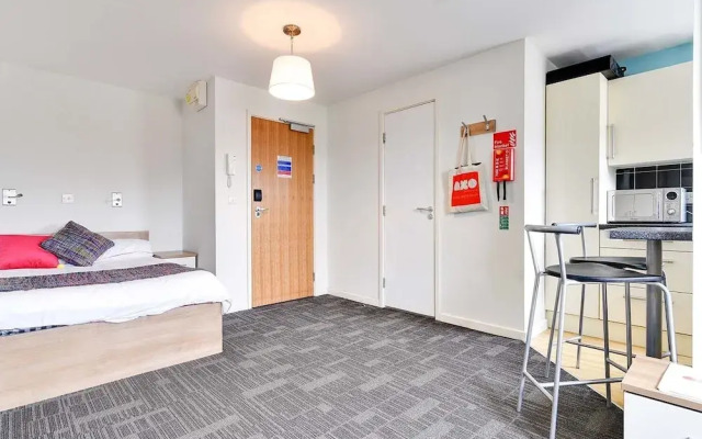 Axo Islington London
