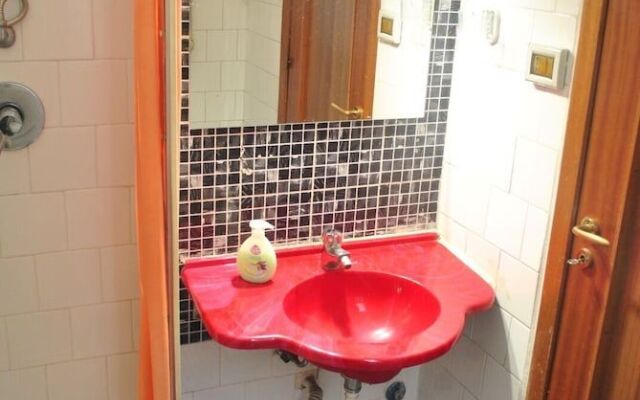 Sunrise Hostel & Rooms