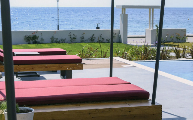 Amyntas Seafront Hotel