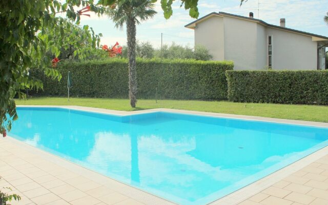Newly Renovated Holiday Home With Scenic Hill-view