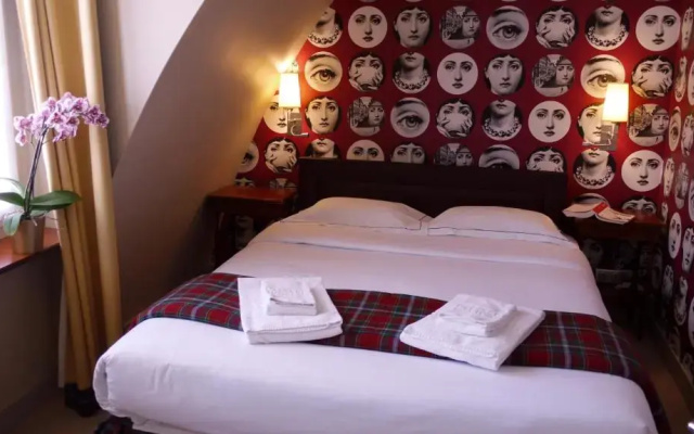 HotelHome Paris 16