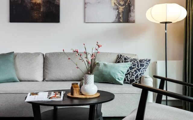 Brabank Residence by HappyStay