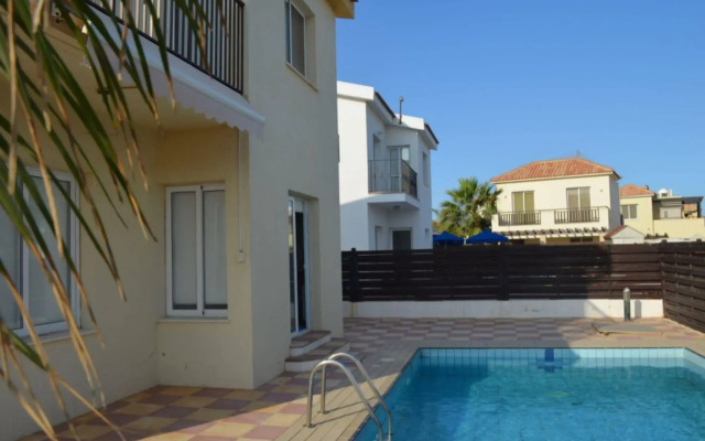 SeaBreeze Villas with Private Pool