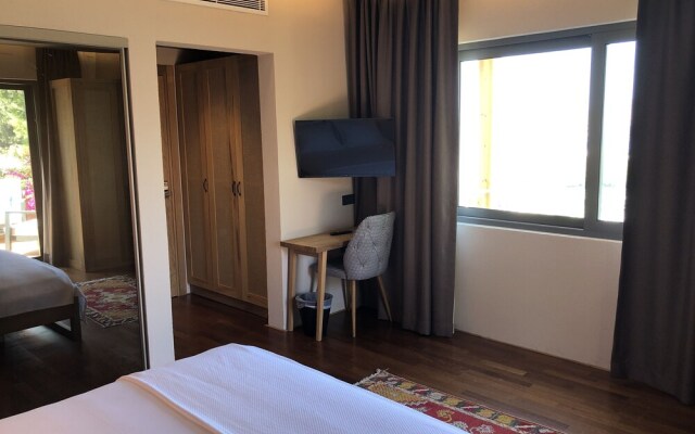 Life Butiq Hotel