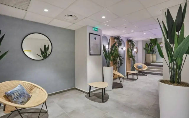 Appart Hotel Odalys City Nîmes Arènes