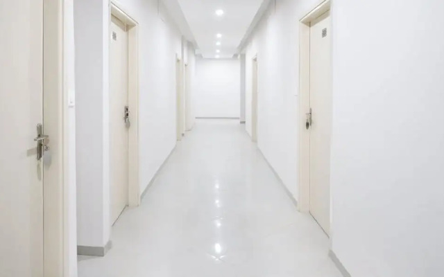 Hotel Kamron Airport Rd Sector 78 Mohali