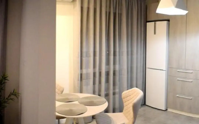 Apartment on Kurchatova 1b