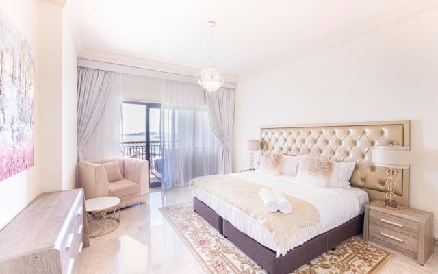 "fairmont North Residence Full Sea View 2br 163 Sqm"