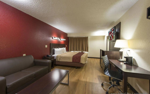 Red Roof Inn Houston - Brookhollow