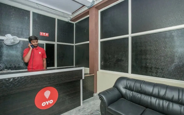 Sri Guru Residency By OYO Rooms