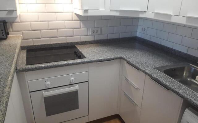 1 bedroom ground floor apartment